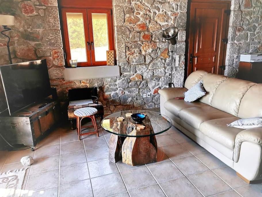 Villa Mavri Ruhige Private Pool Villa, Meerblick Agia Paraskevi  Exterior photo